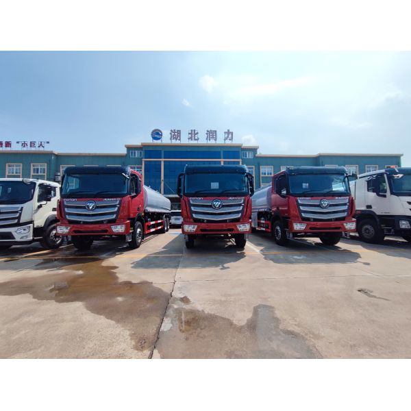 FOTON 6*4 Manual Fuel Refueling Truck 20CBM Construction Site Fuel Tanker
