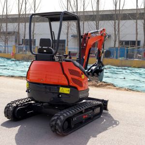 High Fuel Efficiency 2.5 T Mini Digger Mini Garden Excavator 20HP