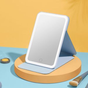 Trendy Led Travel Mirror Thin Portable Size Rechargeable PU Leather Mirror