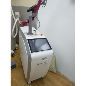 Quality Fda 1064nm / 532nm Nd Yag Q-switched Laser For Tattoo Removal Medical Ce Approved for sale