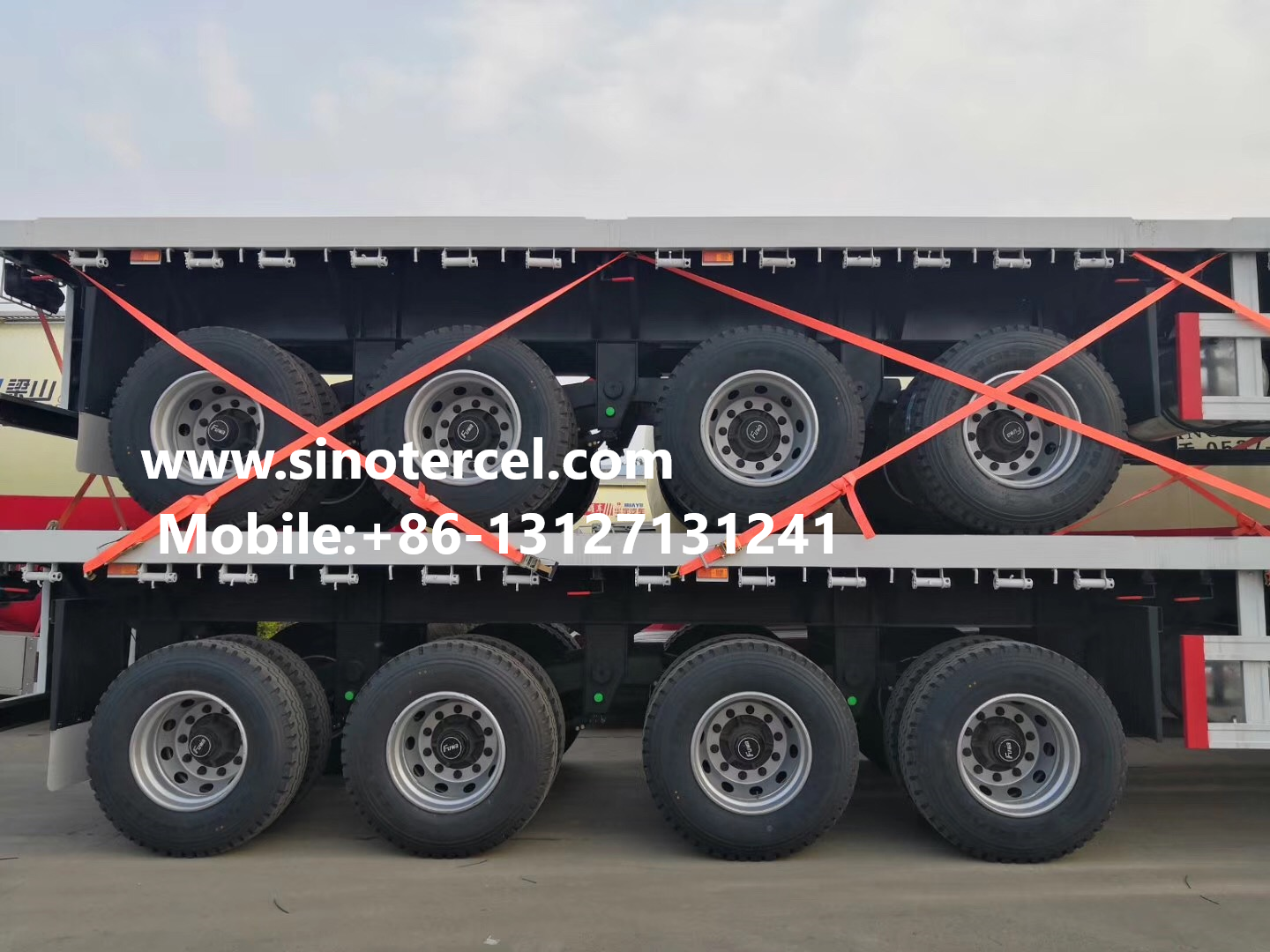 4 Axles Flat Bed Semi Trailer Strong Bearing Stable Single Axle Can Be Lifted 50