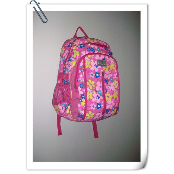 Buy Cartoon school bags at wholesale prices