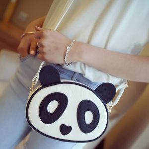 Japan and South Korea female new winter shoulder bag cute cartoon panda diagonal