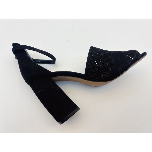 Soft Nubuck Ladies Soft Leather Sandals Black #6-#11 With Fishing Net Upper