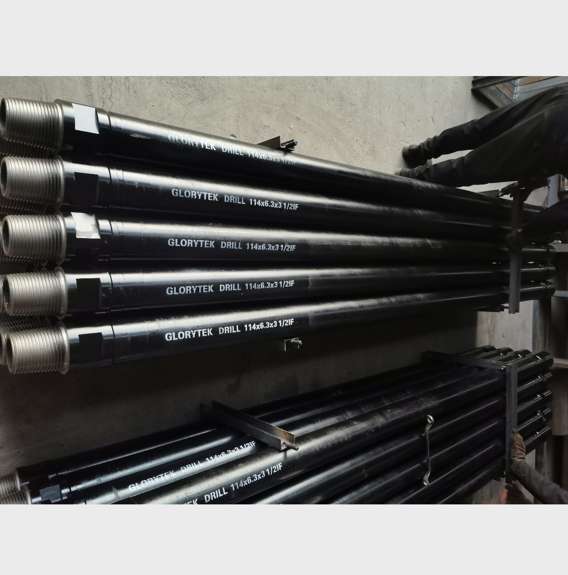 Quality Dth Water Well Drill Rod 3-1/2&quot; Api Standard Reg 114mm Od 4.5 Inch for sale