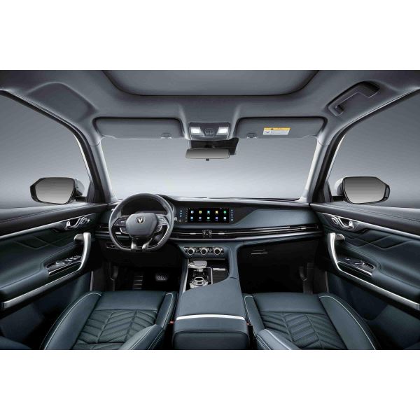 Changan CS95 Used Cars 2.0t Left Steering Two-Wheel Drive Large SUV Luxury Design Neat