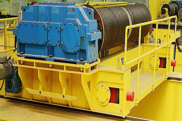 Electric Dam Top Industrial Gantry Crane For Hydraulic Equipment Transport Lifting