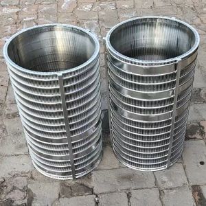 Quality Filtration Sieve Bend Screen with Plain Weave 2*4mm Profile Wire for sale