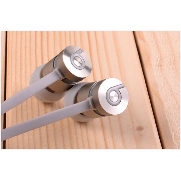 Beats UrBeats In-Ear Headphones Earphones (Silver) Special Edition