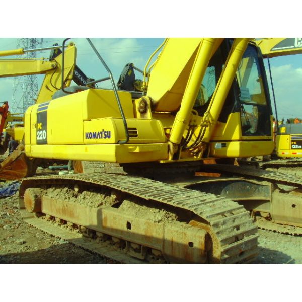 Buy Used KOMATSU PC220-7 Excavator Original Japanese at wholesale prices