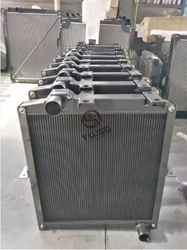 Aluminum Radiator A9405001503 for Mercedes-Benz Unimog U-34 1965-1975