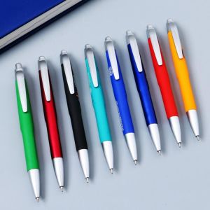 Cheap promotional plastic ballpoint pen with custom logo