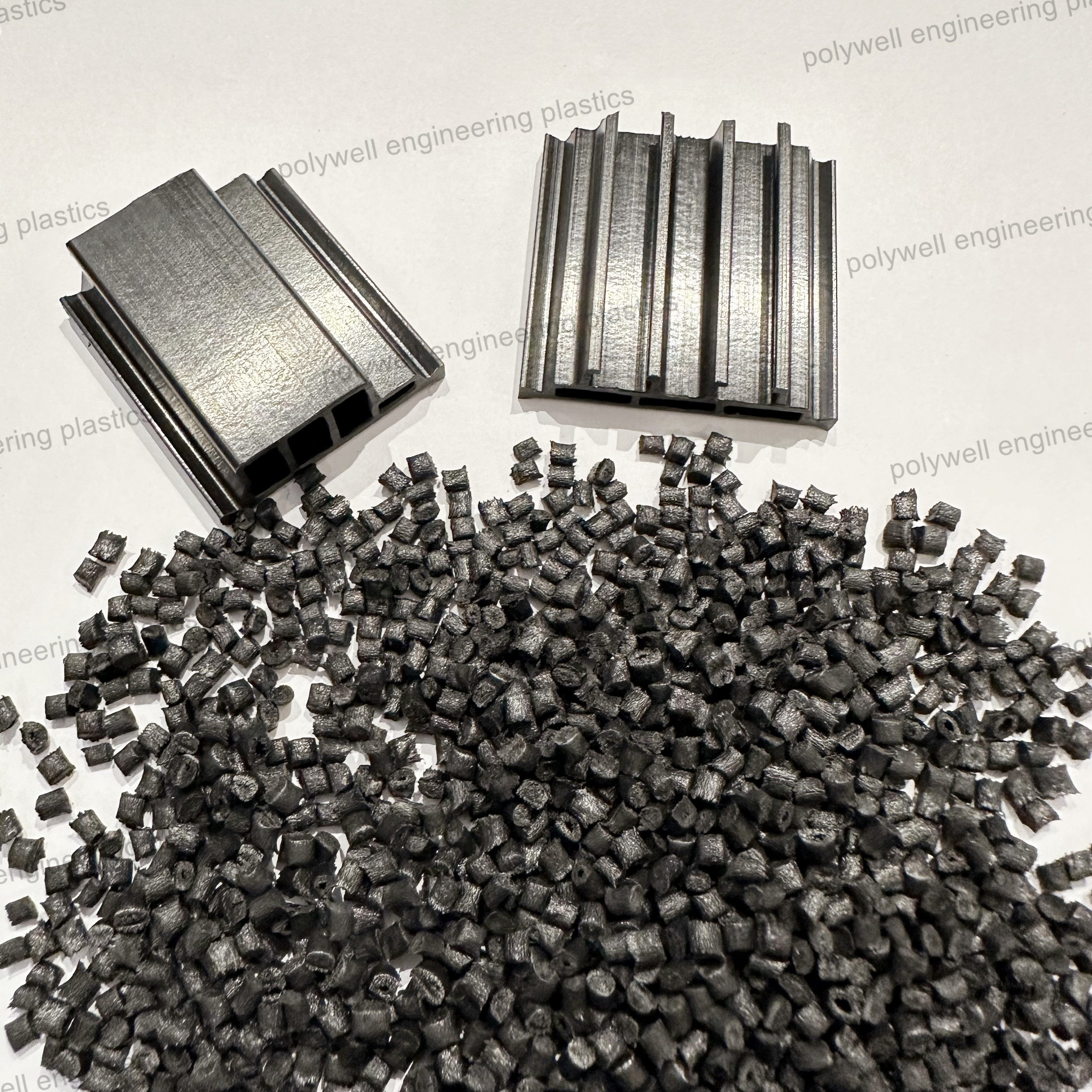 Customized Black Polyamide Nylon 66 Granules PA6 Plastic Material Granules Extrusion Recycling Material