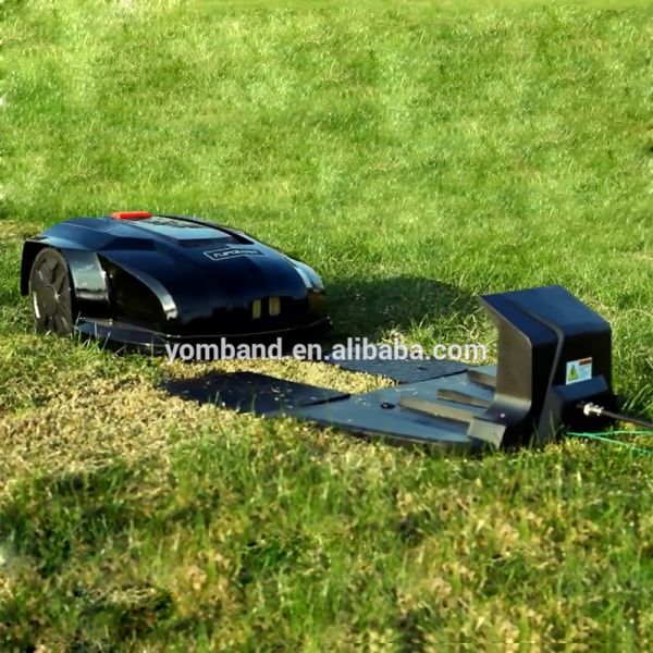 Auto Recharge Autonomous Lawn Mower Rain Sensor With 7AH Lithium Battery