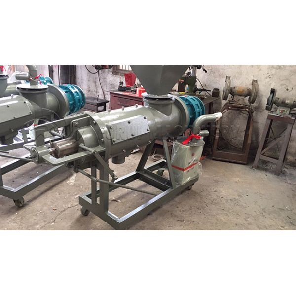 Stable Performance Manure Dewatering Machine Poultry Manure Dryer