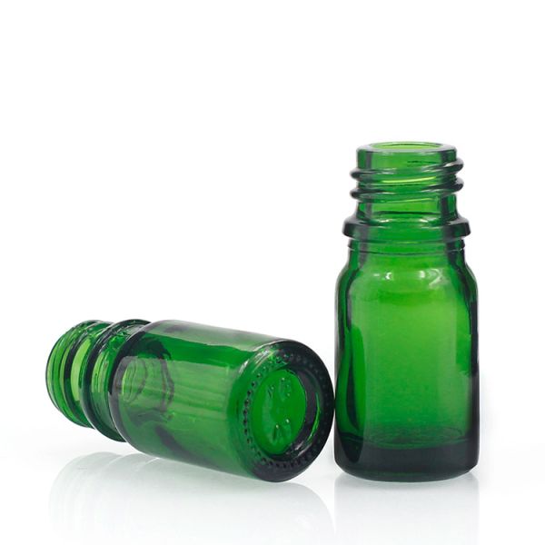 Cosmetic Liquid Small Green Glass Bottle 5ml Essential Oil Bottles With Dropper