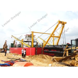 Quality Reclamation Dual Engines Cutter Suction Dredger 955kw 325kw PLC Control for sale
