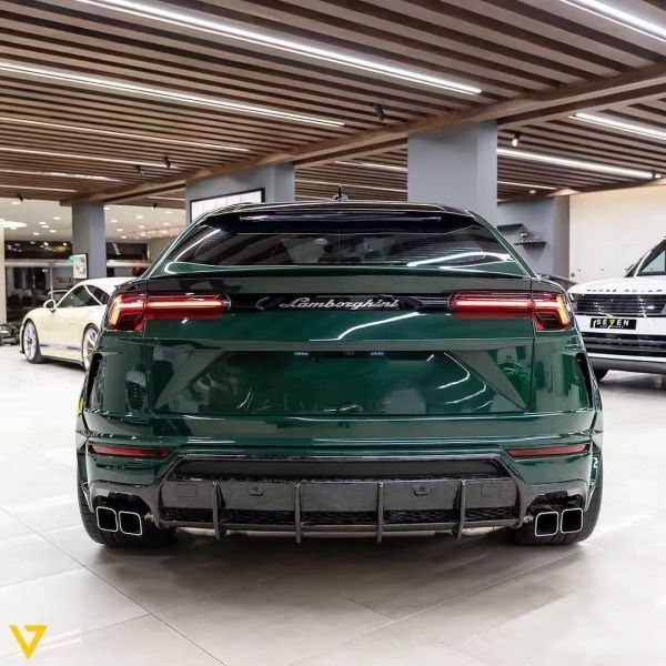 Yellow Lamborghini Urus Body Kit Carbon Fiber Front Lip Luxury Car Diffuser Widebody Kit
