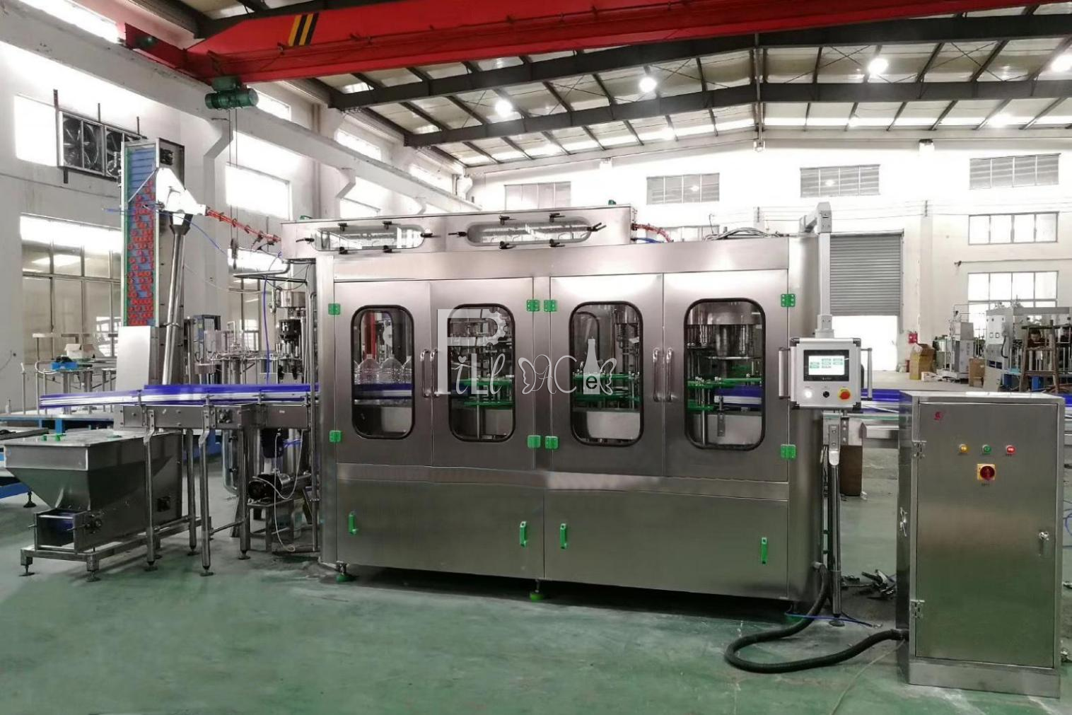 Antiseptic Sterilized Filling Machine PET Carbonated Beverage / Gas Water Monoblock