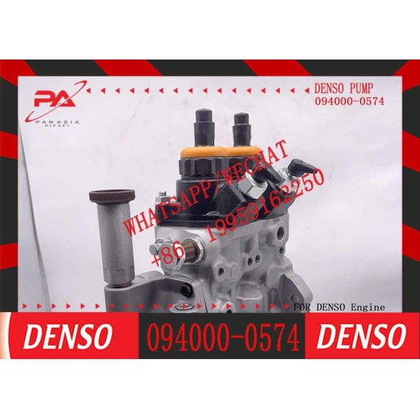 Excavator Engine Parts 6D125 6D125-5 6D125E-5 Fuel Injector Pump 094000-0574 6251-71-1121 6251-71-1120