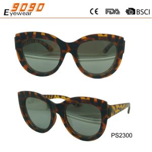 Newest Style 2018 plastic Fashionable Sunglasses ,UV 400 Protection Lens