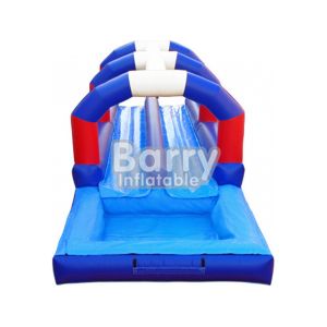 Blue / Red / White Double Lane Inflatable With Pool Animal Theme