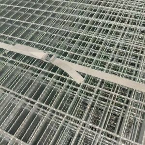 Custom-Cut Steel Gratings: Precise Fit for Any Project