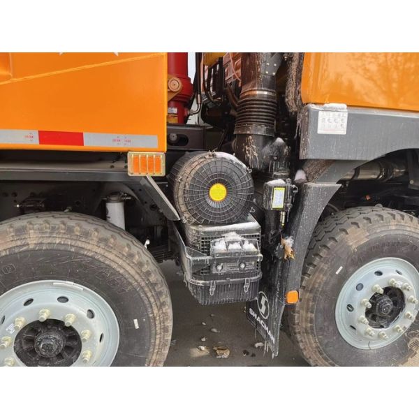 Used Tipper Trucks In Good Condition Shacman 400hp 8*4 F3000 Dump Truck 12 Tires Standard Cabin