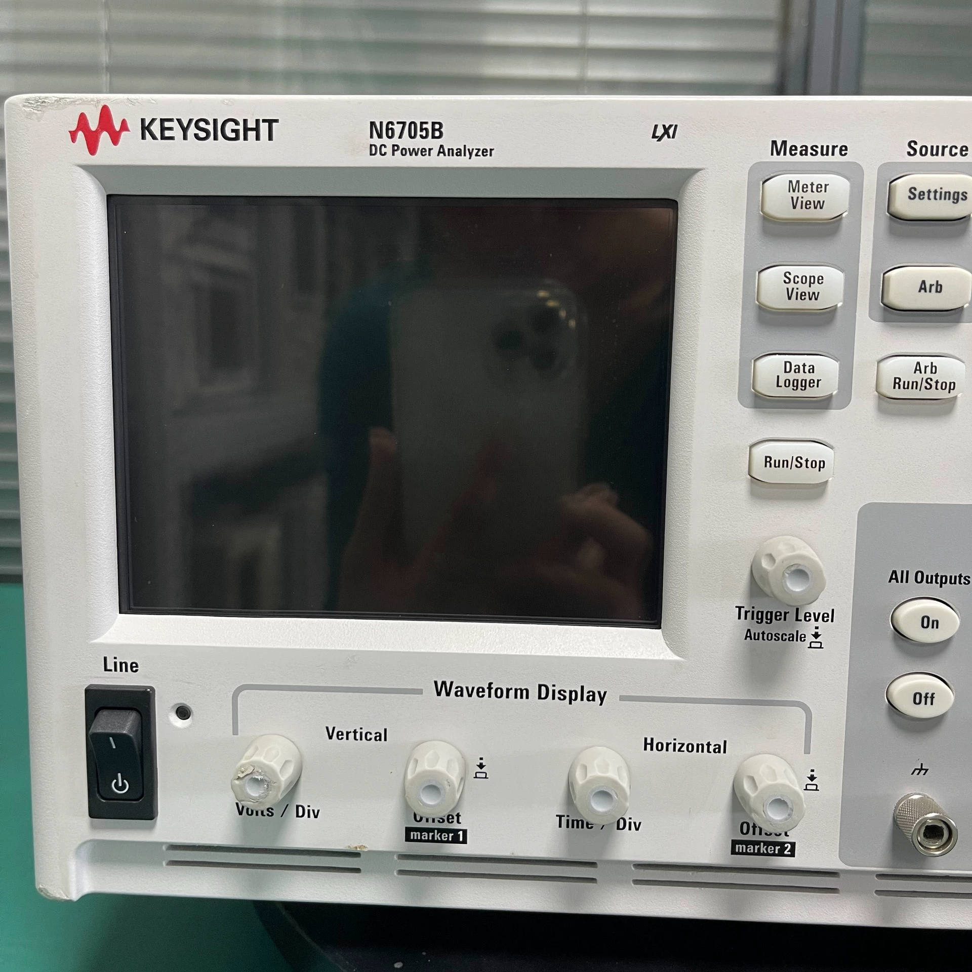 600 W 4Slot Modular Agilent N6705B DC Power Analyzer Mainframe