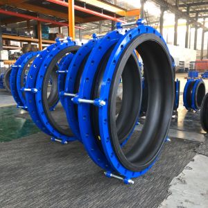 Rubber Expansion Joint With Flanged Connections Durable Rubber Expansion Joint