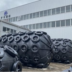 Customizable Pneumatic Rubber Fender Yokohama For Pressure Applications