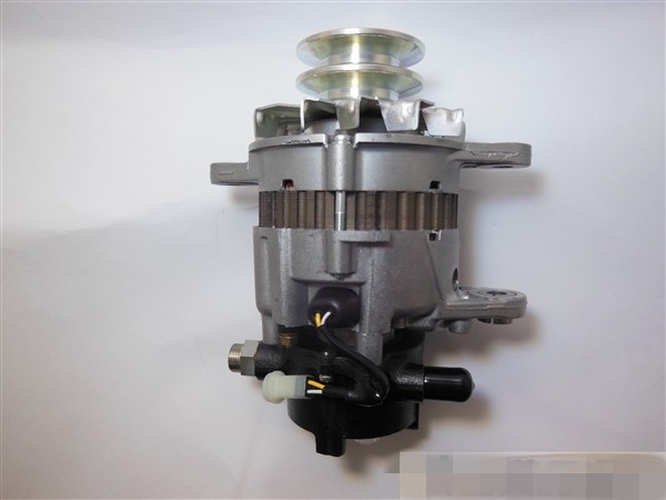 Buy FUSO 6D14 6D15 ENGINE ALTERNATOR A002T72286 ME037640 24V 30A at wholesale prices