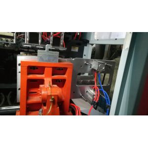four heads 1000ml Blow Molding machines with 4 cavites mold