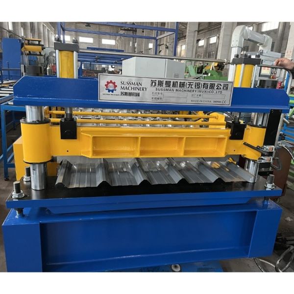 Trapezoidal 0.3mm PPGI Roof Panel Roll Forming Machine , Roofing Sheet Rolling