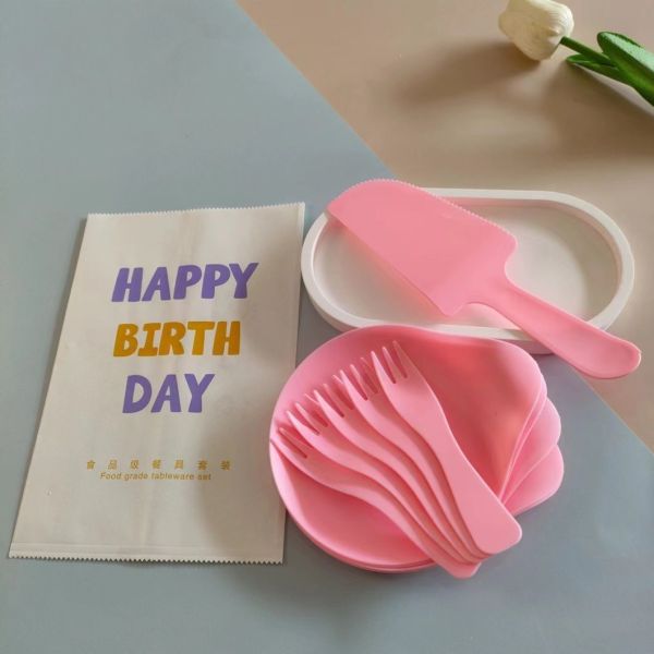 Return refunds Disposable Plate Cake Cutlery Set Plastic Knife Fork for Special Occasions