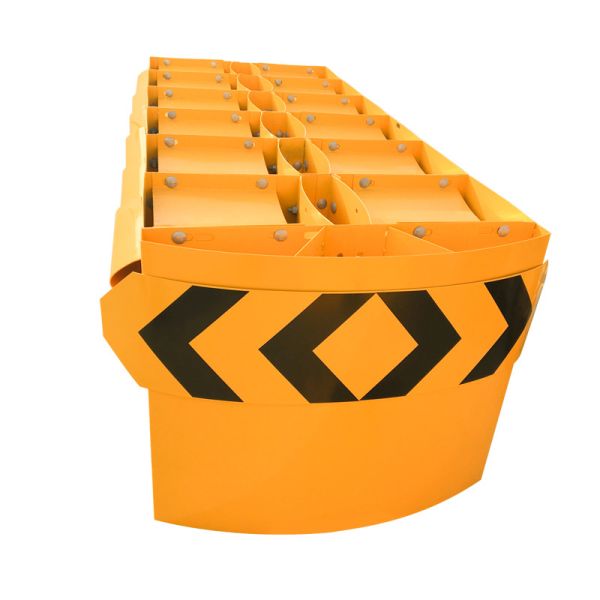 Buy Customized Anti Collision Road Barrier Impact Crash Cushions For Highway Safety Barrier at wholesale prices