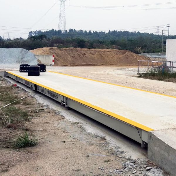 Buy 60 Tons Commercial Truck Scales ZEMIC Load Cells Computerised Digital Pitless Weighbridge at wholesale prices