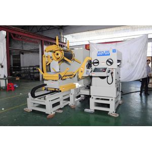 Roller NC Straightener Feeder Punching And Feeding Equipment High Feeding