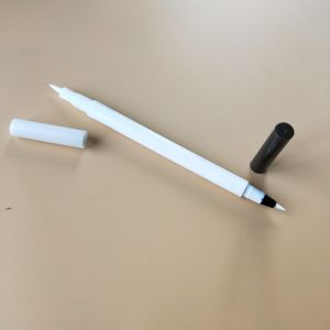 Precise Liquid Eyeliner Pencil with Nib Head