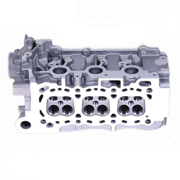 372-1003016 Car Engine Parts Cylinder Head For Cherry QQ Engine 372F 0.8L