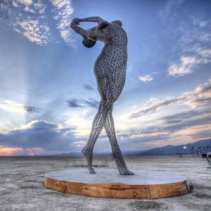 500cm Height Large Stainless Steel Sculpture Dancing Lady Customized