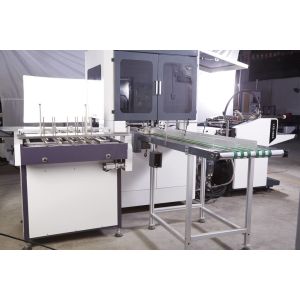 Visual Positioning System 45 Pc Per Min Rigid Box Making Machine for Watch Toy