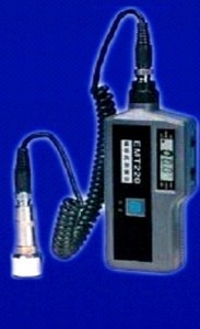 Accurate Portable Vibration Meter Digital With Temperature Measuring