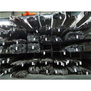 China 3000mm-6000mm Stainless Steel Decorative Pipe Hot Rolled SS304 on sale