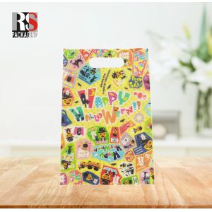 Quality Customized Handbags With Customized Logo Printed On The Surface , Various Specifications Can Be Selected for sale