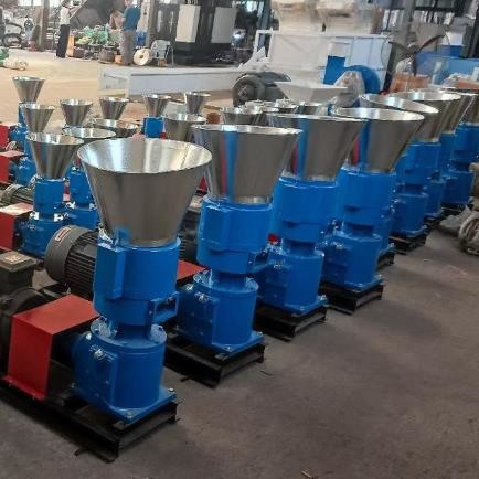 Buy Poultry Feed Diesel Pellet Mill  Flat Die Electric Pellet Machine at wholesale prices