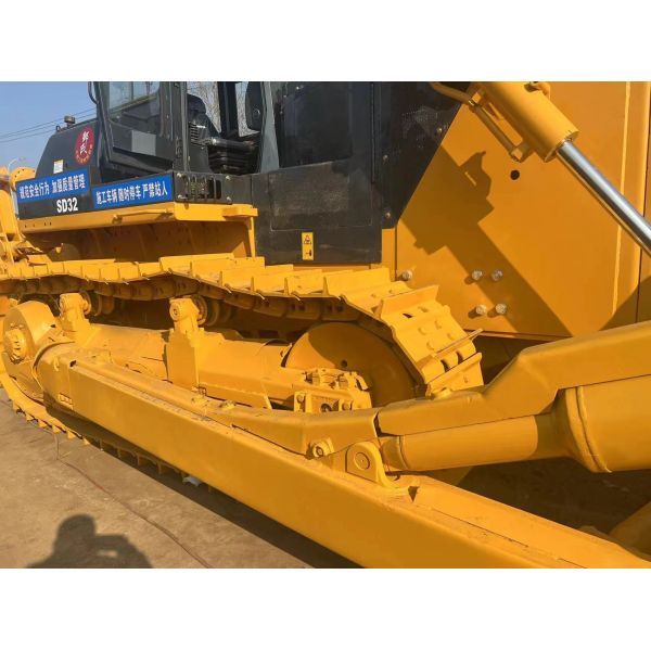 High Performance Old Bulldozer Shantui SD32 Used Machinery 258kw