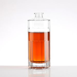 Aluminum Plastic PP Collar 500ml Vintage Brandy Bottle with Glass Acrylic