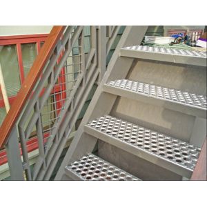 China Steel Skid Resistant Perf O Grip Safety Grating For Warehouse Ladders on sale