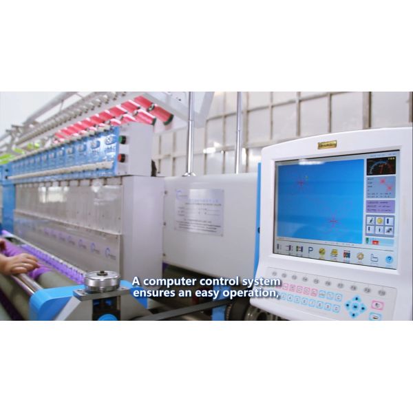 Professional Embroidery Quilting Machine , Easy Stitch Sewing Machine For